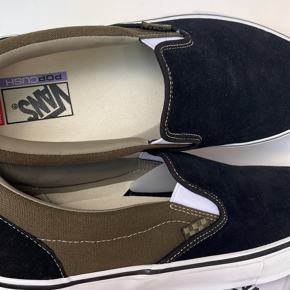Vans Men’s Skate Slip-On
Black Olive
VN0A5FCAB1V
Sneakers - Picture 15 of 16